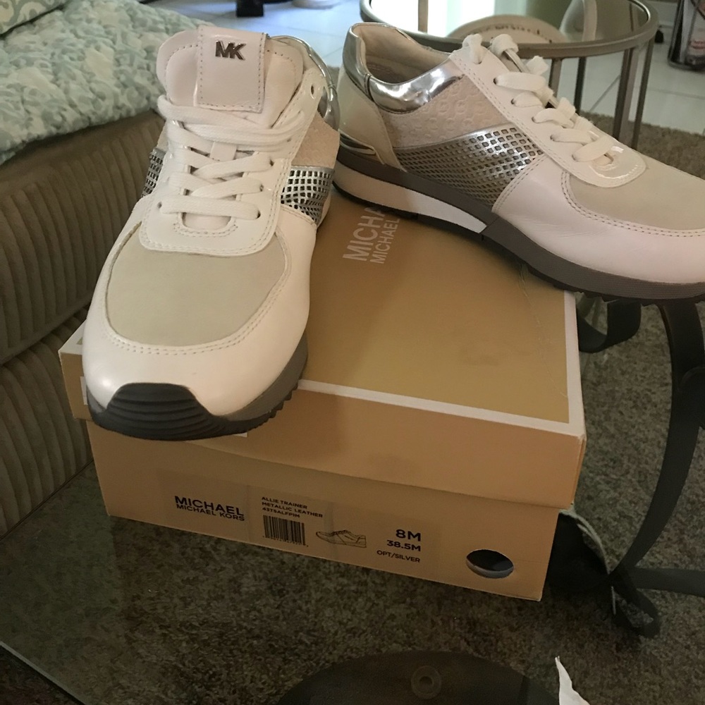 MICHAEL KORS Shoes